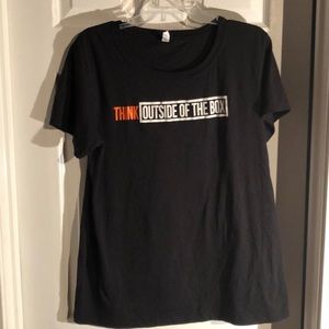 Women’s cut T-shirt never worn